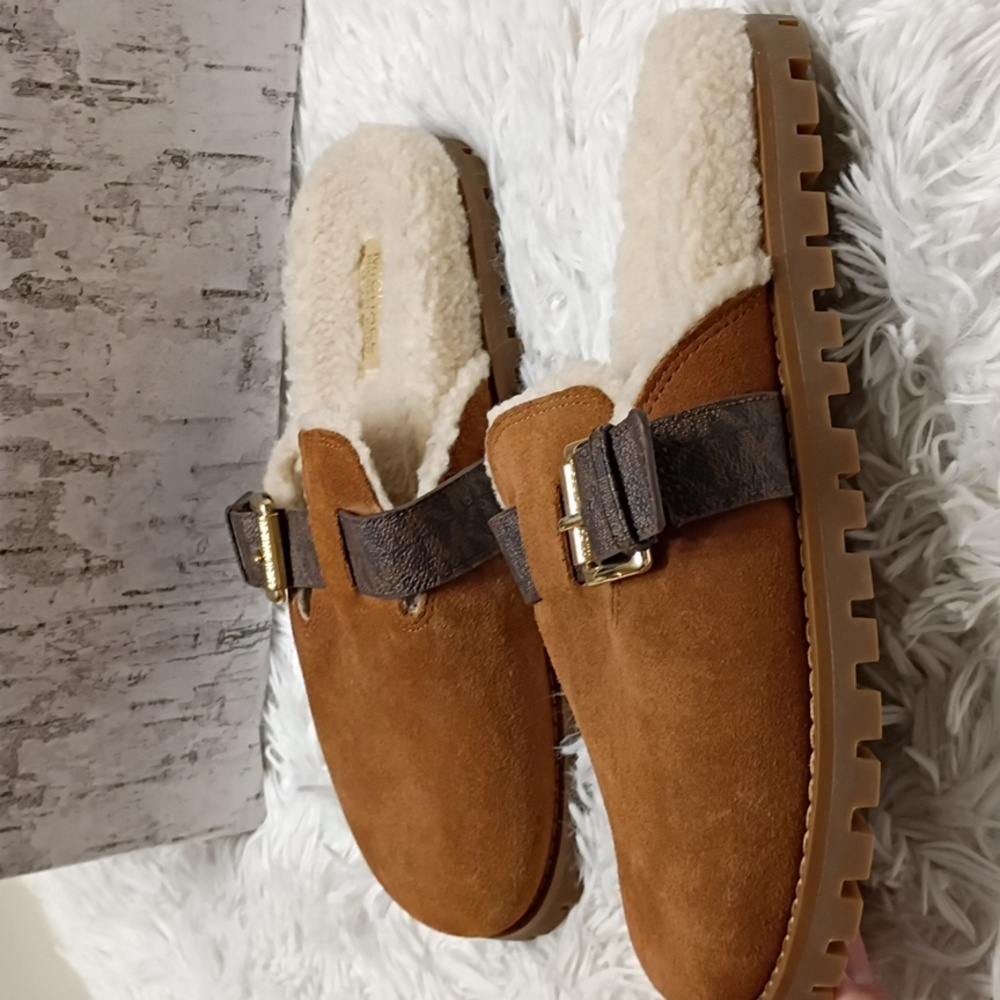 New Michael Kors Judd Brown Suede Mules Shearling Lined Lug Soles Size 7 - Picture 9 of 15